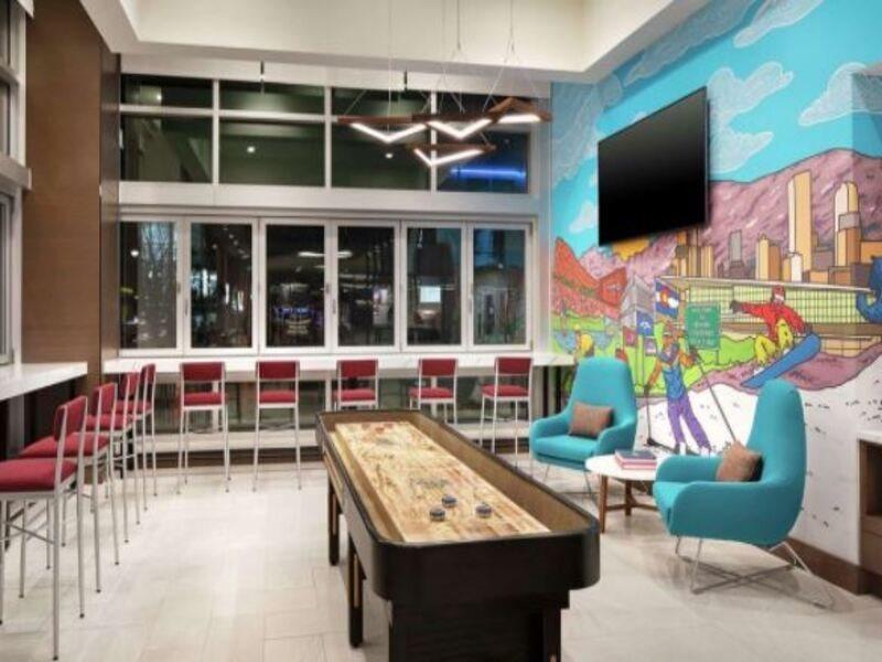 Tru By Hilton Denver, Pa Ngoại thất bức ảnh