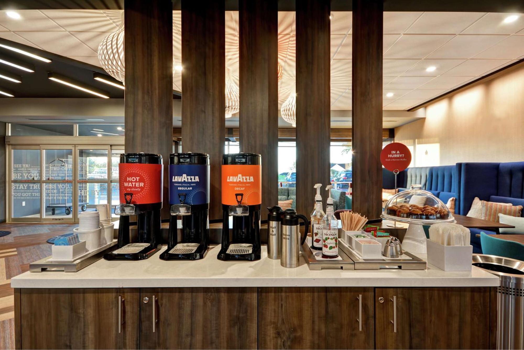 Tru By Hilton Denver, Pa Ngoại thất bức ảnh